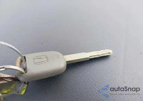 2010 Honda Odyssey Lx from USA, damaged, VIN 5FNRL3H20AB111768